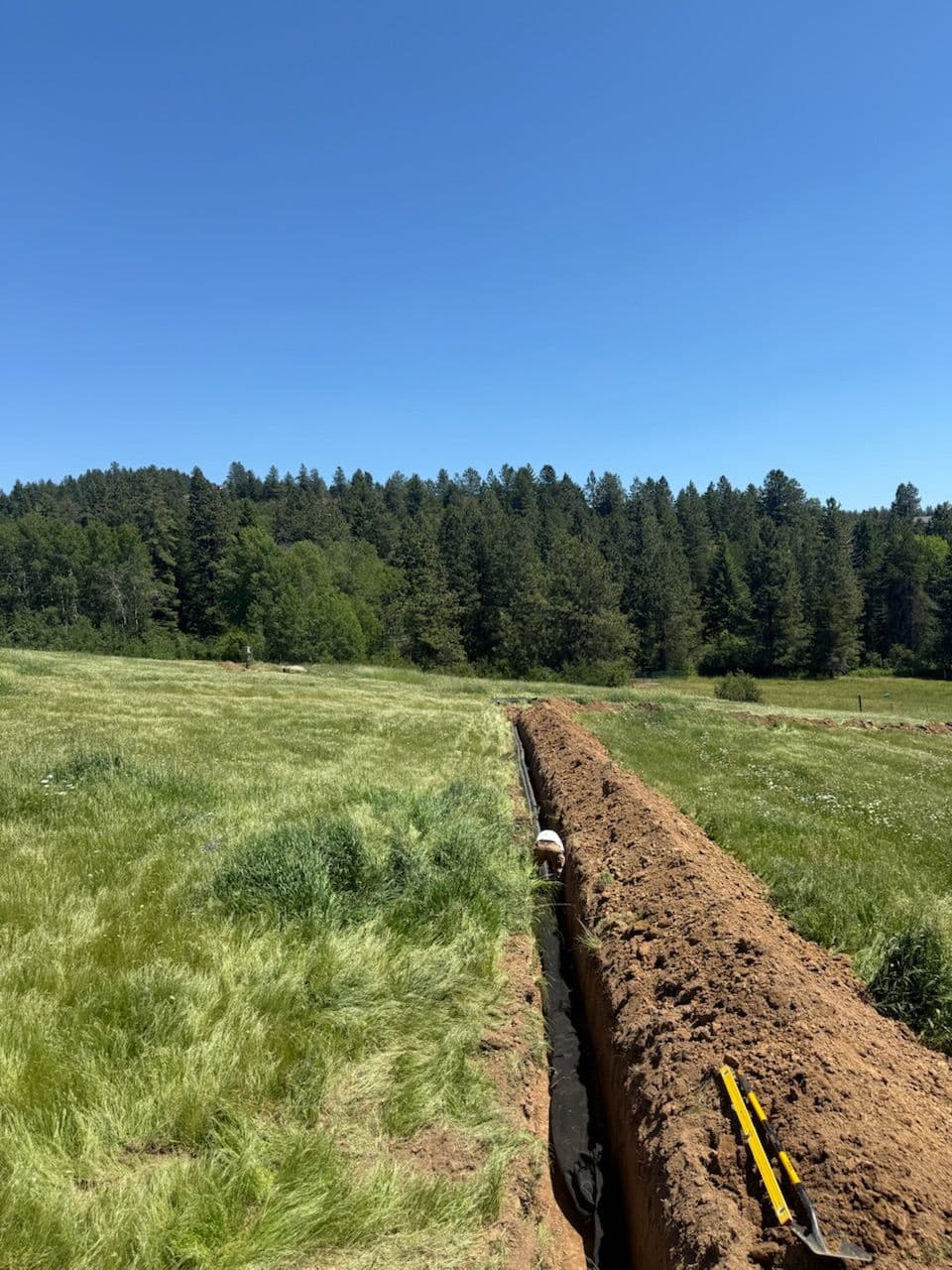 Efficient French Drain Installation for Runoff Control image